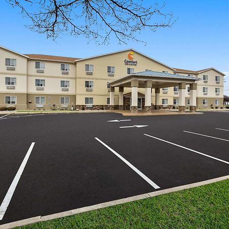 Comfort Inn & Suites Фримонт Екстериор снимка